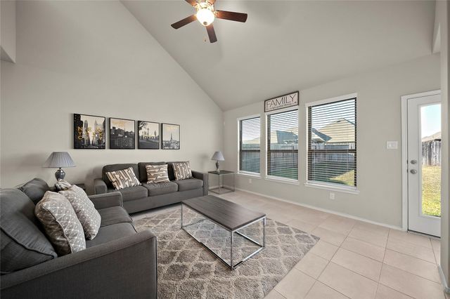 8723 Arbor Trail Drive, Missouri City, TX 77459