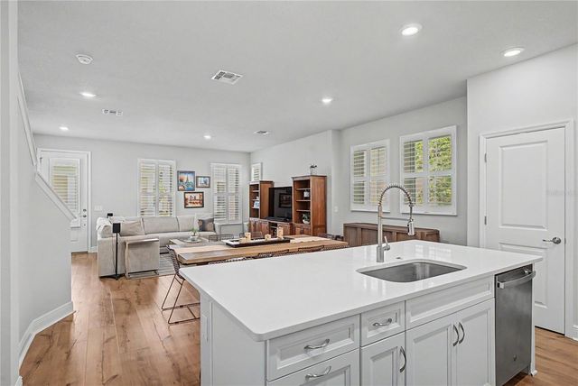 914 TROWMAN ALLEY, Winter Garden, FL 34787