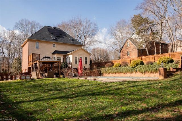 621 Doe Run Drive, Kernersville, NC 27284