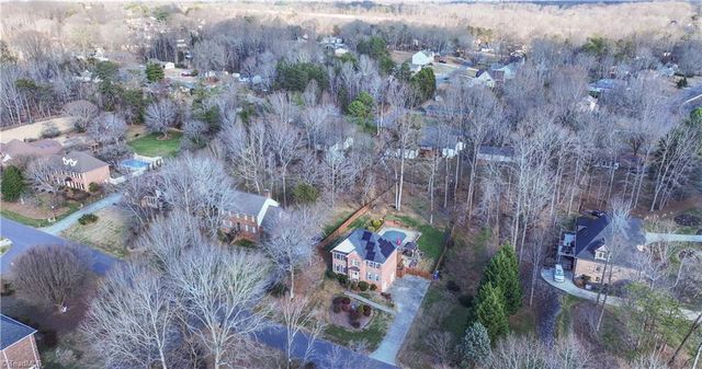 621 Doe Run Drive, Kernersville, NC 27284