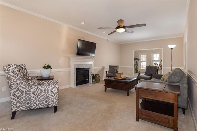 621 Doe Run Drive, Kernersville, NC 27284