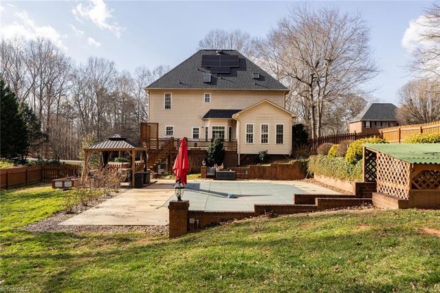 621 Doe Run Drive, Kernersville, NC 27284