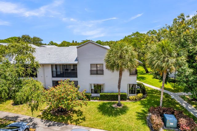 3729 NW 35th Street, Coconut Creek, FL 33066