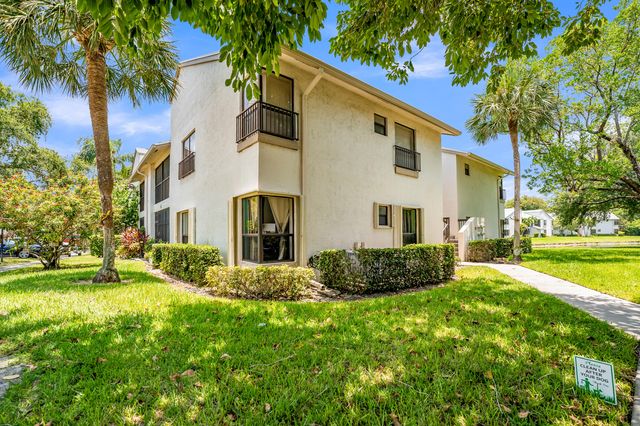 3729 NW 35th Street, Coconut Creek, FL 33066
