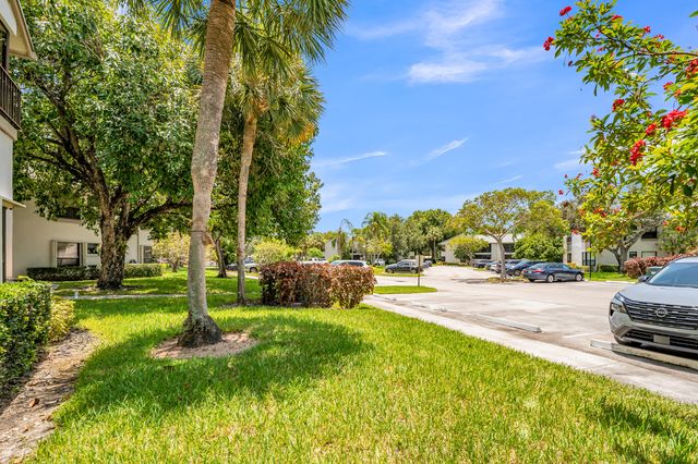 3729 NW 35th Street, Coconut Creek, FL 33066