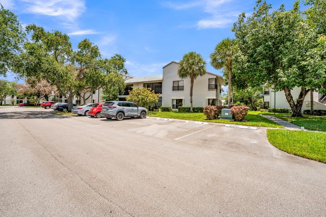 3729 NW 35th Street, Coconut Creek, FL 33066