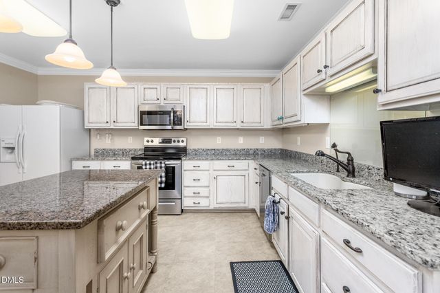 108 Gene Sarazen Drive, Mebane, NC 27302