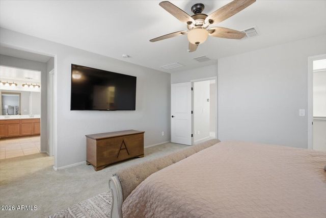 36859 N EL MORRO Trail, San Tan Valley, AZ 85140