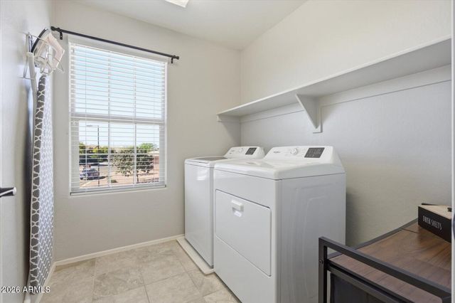 36859 N EL MORRO Trail, San Tan Valley, AZ 85140