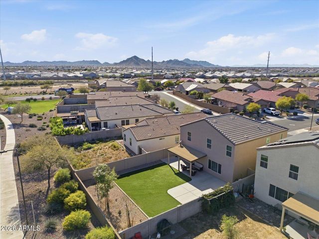 36859 N EL MORRO Trail, San Tan Valley, AZ 85140