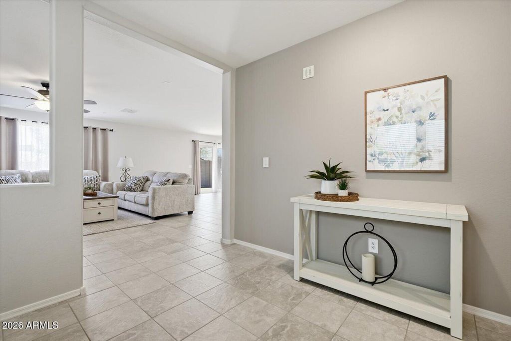 36859 N EL MORRO Trail, San Tan Valley, AZ 85140 — photo 3
