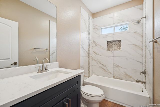 167 Hopi, San Antonio, TX 78211