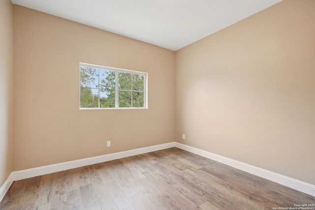 167 Hopi, San Antonio, TX 78211