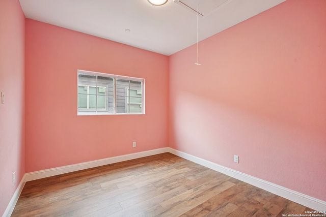 167 Hopi, San Antonio, TX 78211