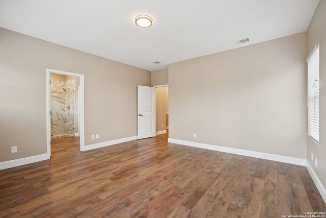 167 Hopi, San Antonio, TX 78211