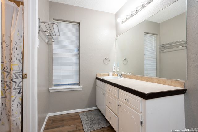 309 Meandering Way, Del Rio, TX 78840