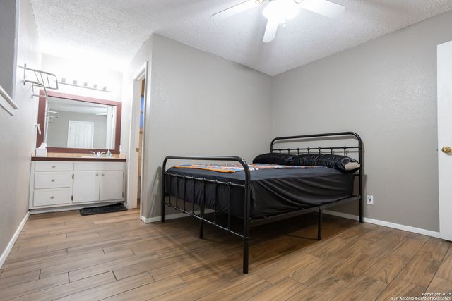 309 Meandering Way, Del Rio, TX 78840