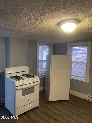 2 Broadway 2, Cohoes, NY 12047