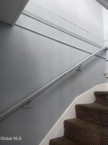 2 Broadway 2, Cohoes, NY 12047