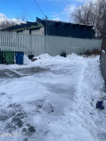 2 Broadway 2, Cohoes, NY 12047