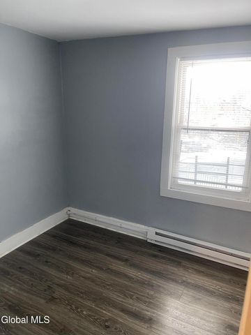 2 Broadway 2, Cohoes, NY 12047