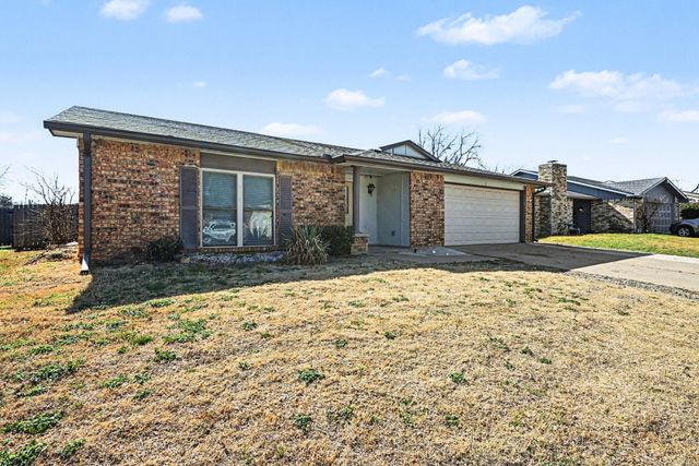 4208 Campion Lane, Fort Worth, TX 76137