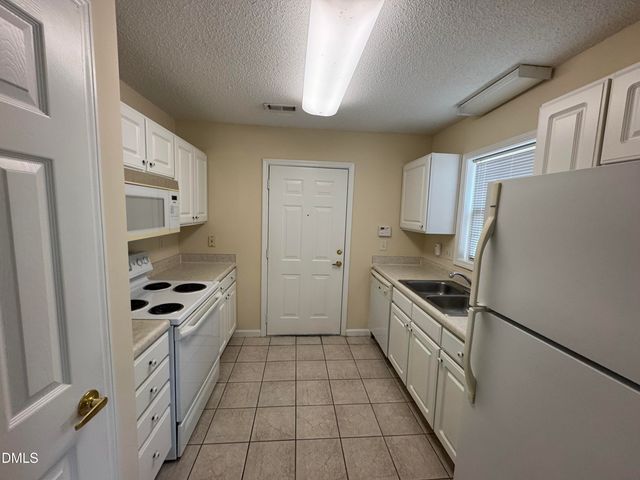2520 Gordon Glen Court 100, Raleigh, NC 27617