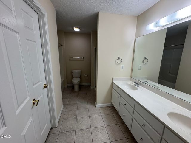 2520 Gordon Glen Court 100, Raleigh, NC 27617