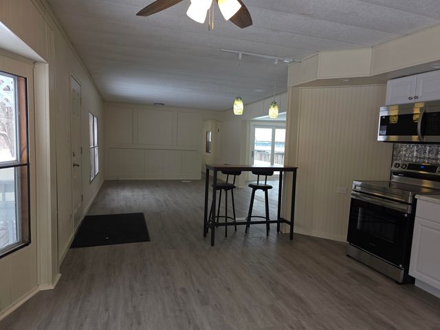 9 Wyman Road, Deering, NH 03244