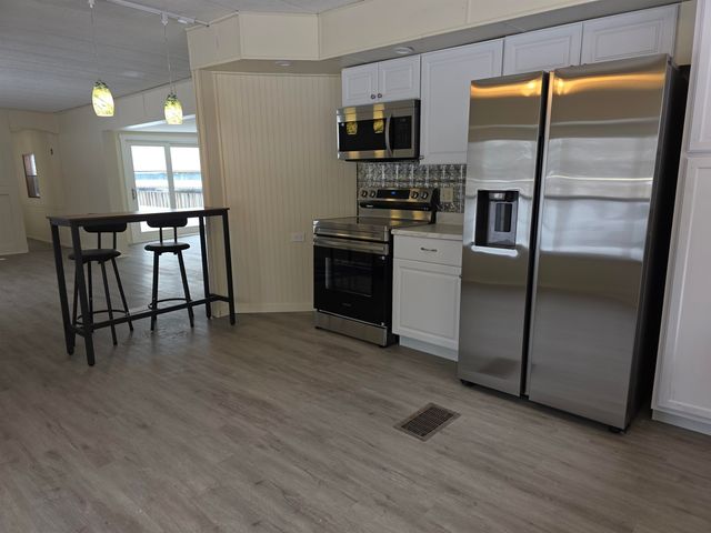 9 Wyman Road, Deering, NH 03244