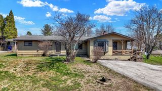 122 Edgewood Drive, Bedford, IN 47421