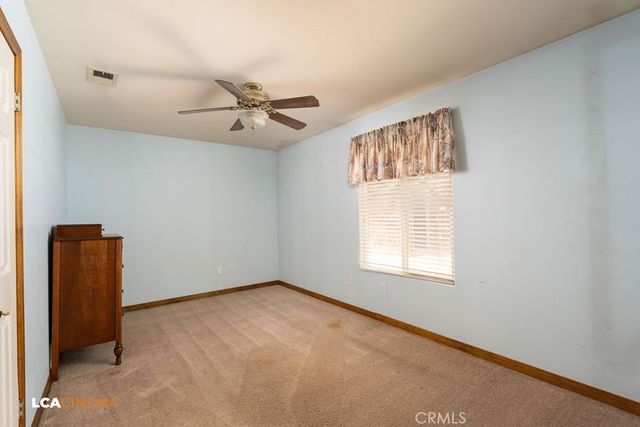 5102 Omaha, Bakersfield, CA 93312