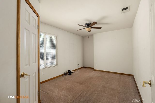 5102 Omaha, Bakersfield, CA 93312