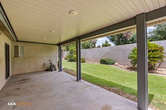 5102 Omaha, Bakersfield, CA 93312