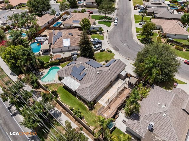 5102 Omaha, Bakersfield, CA 93312