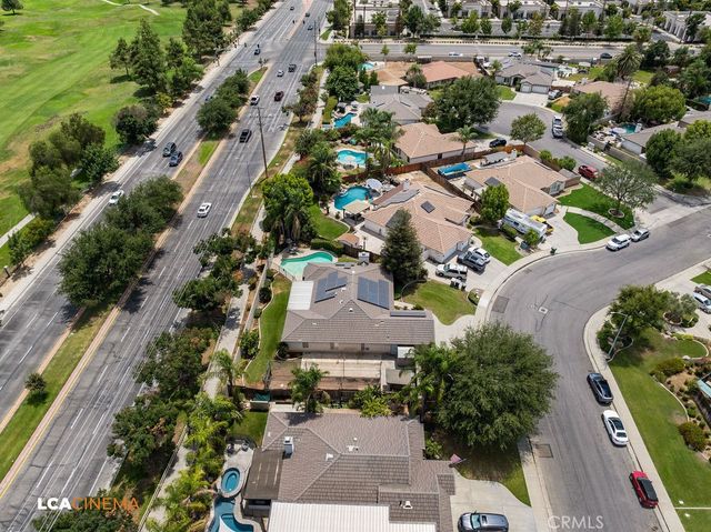 5102 Omaha, Bakersfield, CA 93312