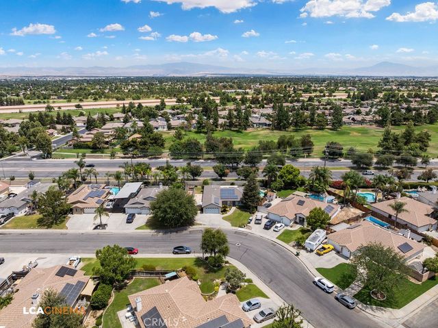 5102 Omaha, Bakersfield, CA 93312
