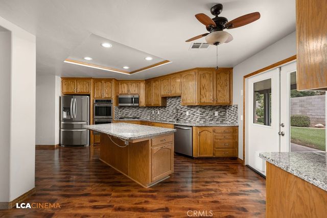 5102 Omaha, Bakersfield, CA 93312