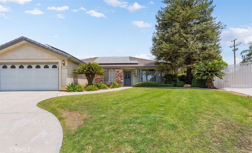5102 Omaha, Bakersfield, CA 93312