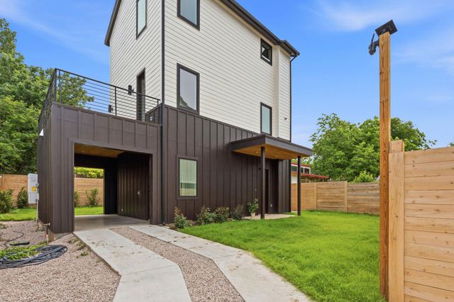 2009 Payne Ave 2, Austin, TX 78757