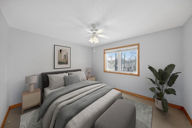 968 Southern View Lane SW, Rochester, MN 55902