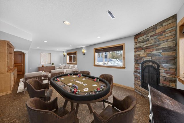 968 Southern View Lane SW, Rochester, MN 55902