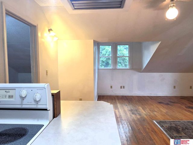 2720 E Street, Lincoln, NE 68510