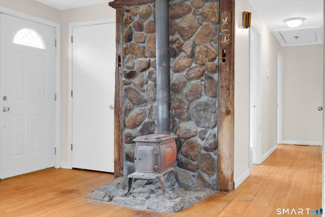 38 Schofield Road, Willington, CT 06279