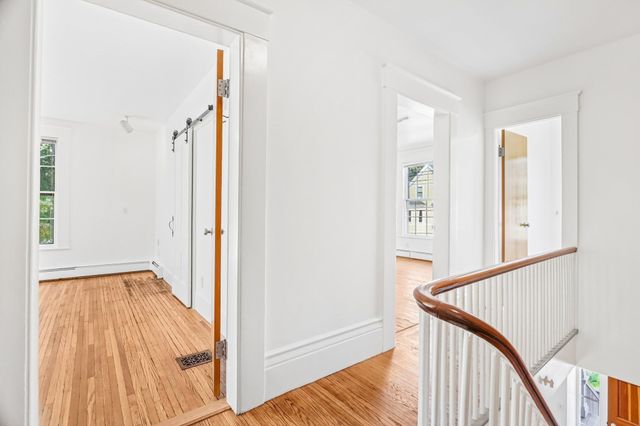 158 Mount Auburn St 1, Cambridge, MA 02138