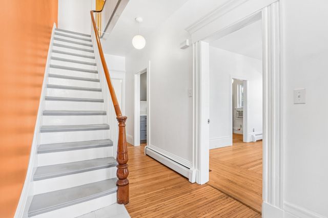 158 Mount Auburn St 1, Cambridge, MA 02138