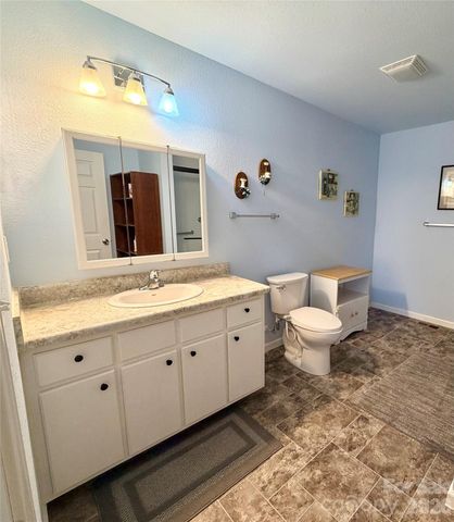 162 Sandstone Drive, Union Mills, NC 28167