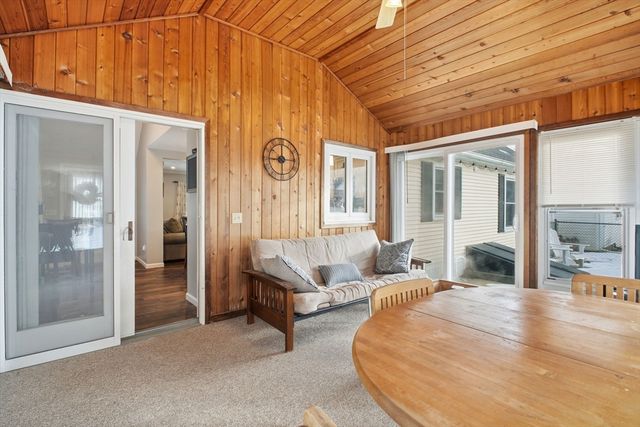 167 Wolcott Ave, West Springfield, MA 01089