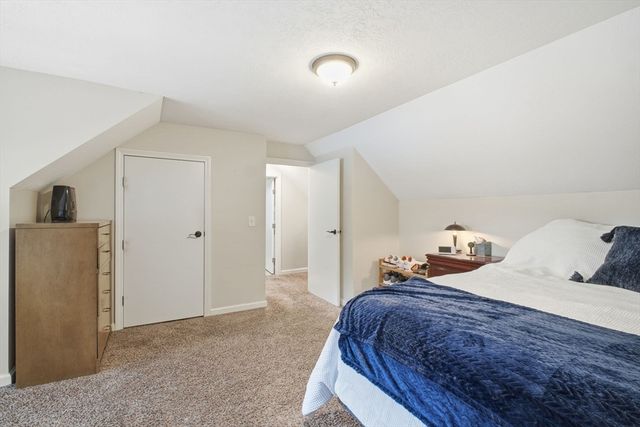 167 Wolcott Ave, West Springfield, MA 01089