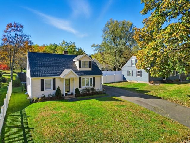 167 Wolcott Ave, West Springfield, MA 01089